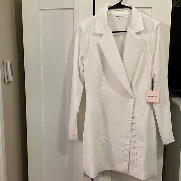 superdown Dresses & Skirts - Revovle Superdown White Blazer Dress NEVER WORN